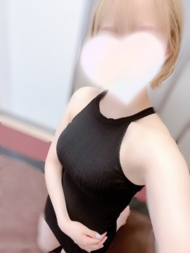 鈴村めぐ Megu Suzumura