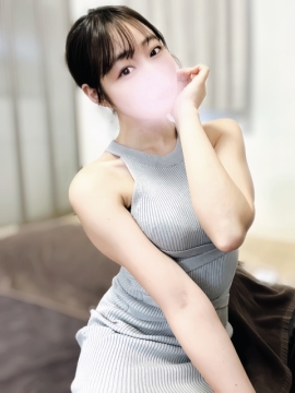 新妻はる Haru Niizuma