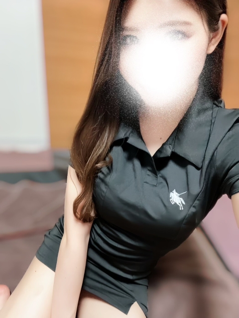 倉持さりな Sarina Kuramochi